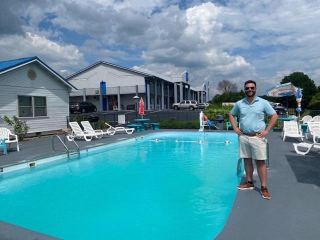 Smokies Inn - New Linens & Ultrafast Wifi - Friendliest Hospitality Guaranteed! Kodak Eksteriør bilde